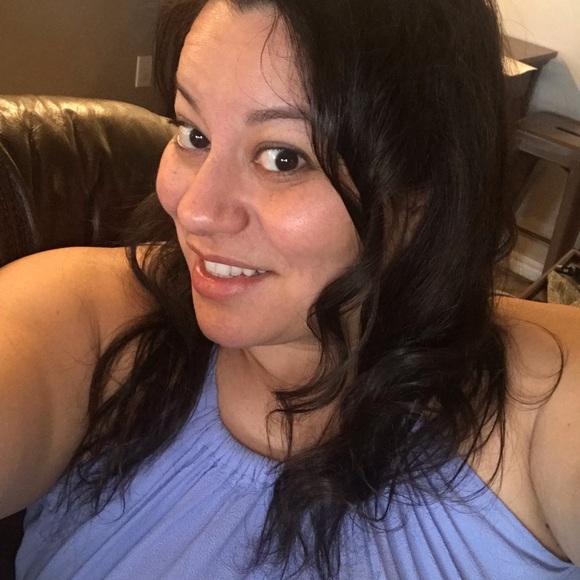 Meet your Posher, Lilly - Picture 6 of 8